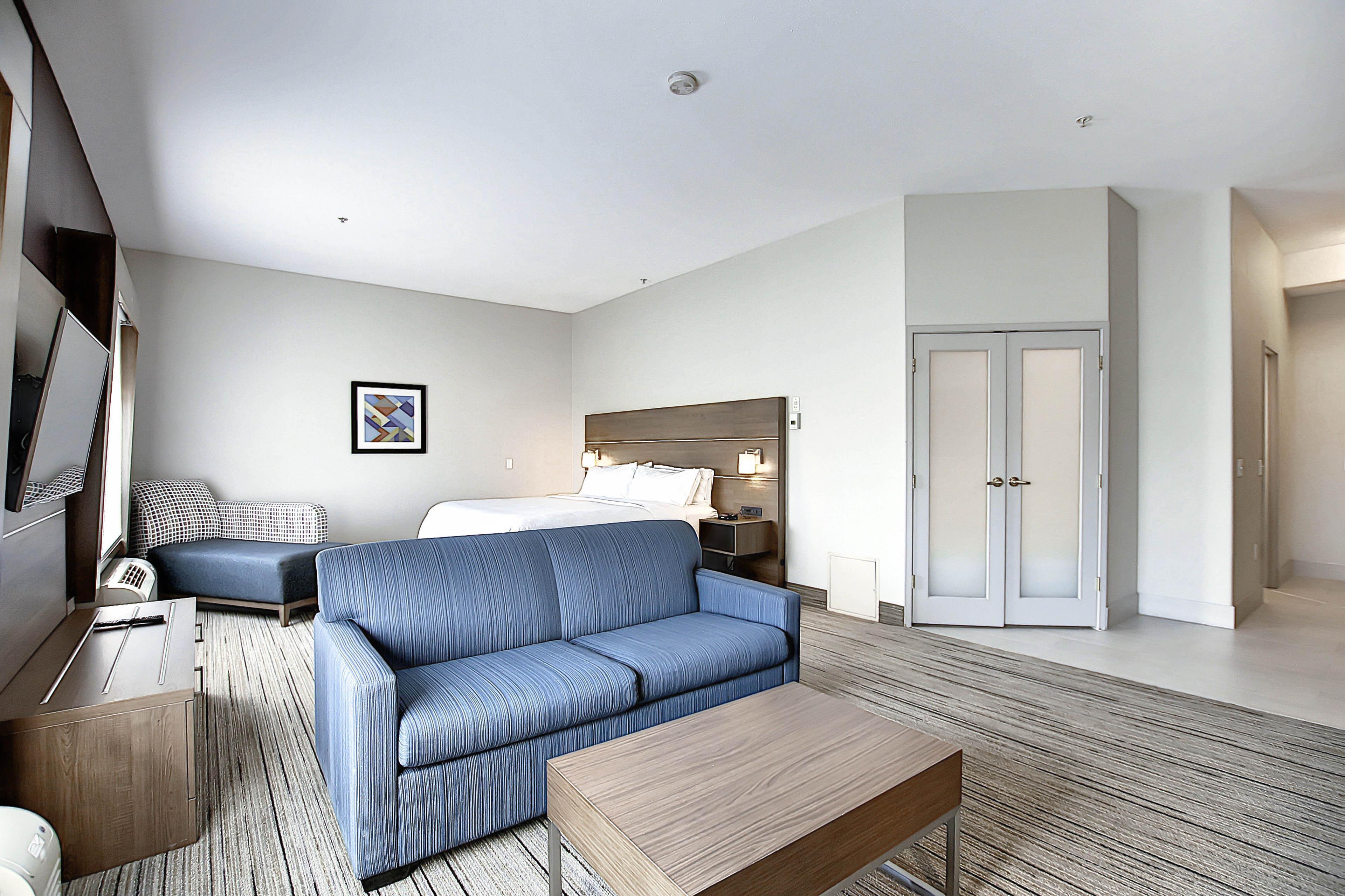 Holiday Inn Express Airport Calgary By Ihg Eksteriør bilde