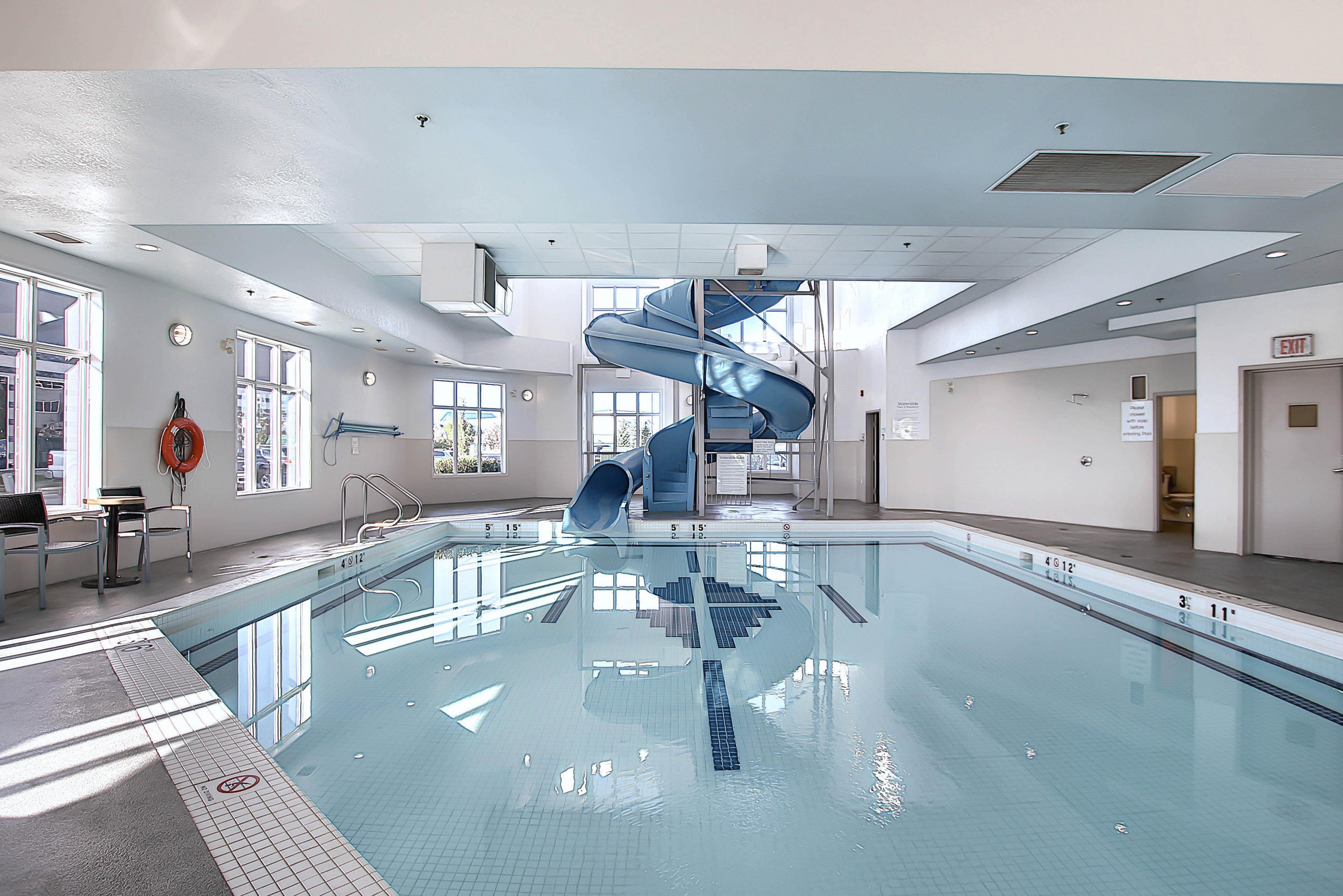 Holiday Inn Express Airport Calgary By Ihg Eksteriør bilde